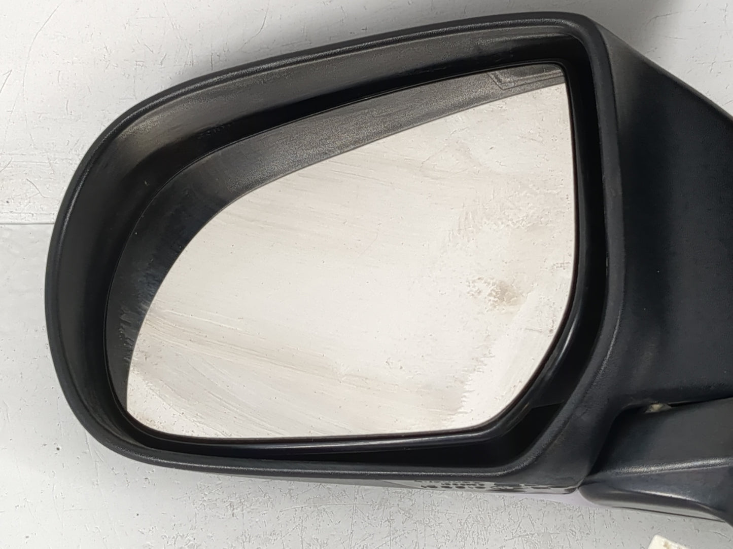 2001-2007 Ford Escape Driver Side View Mirror - Left Door Mirror OEM Used - Oemusedautoparts1.com