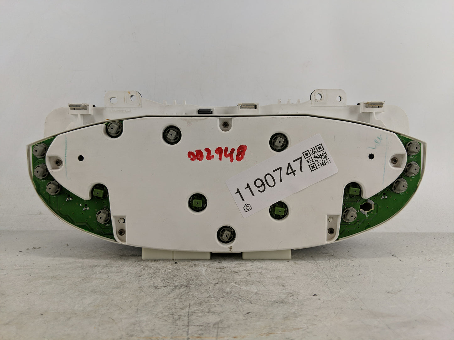 2001-2002 Ford Escape Instrument Cluster Speedometer Gauges P/N:IUAL09419L Fits Fits 2001 2002 OEM Used Auto Parts - Oemused