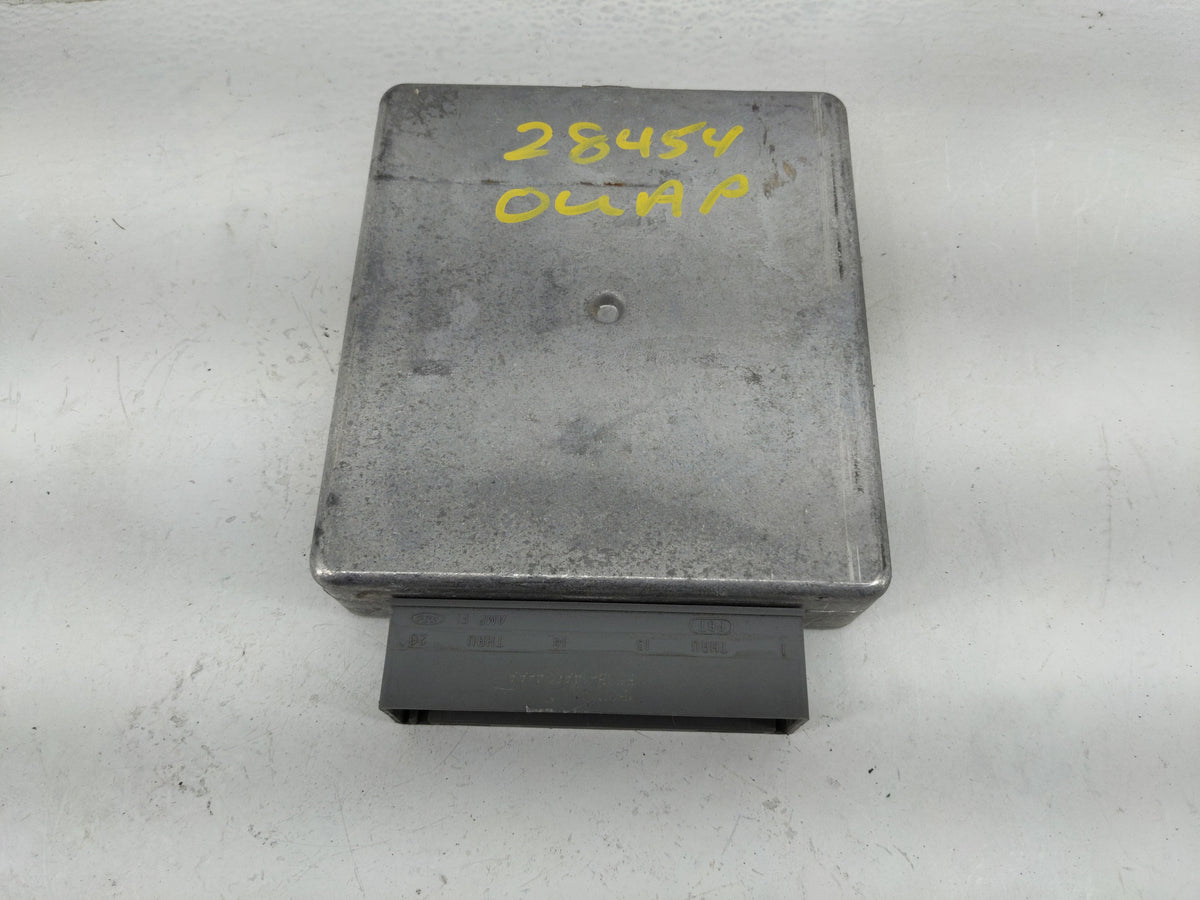 2001 Ford Expedition PCM Engine Control Computer ECU ECM PCU OEM P/N:1L1F-12A650-CC Fits OEM Used Auto Parts - Oemusedautopa