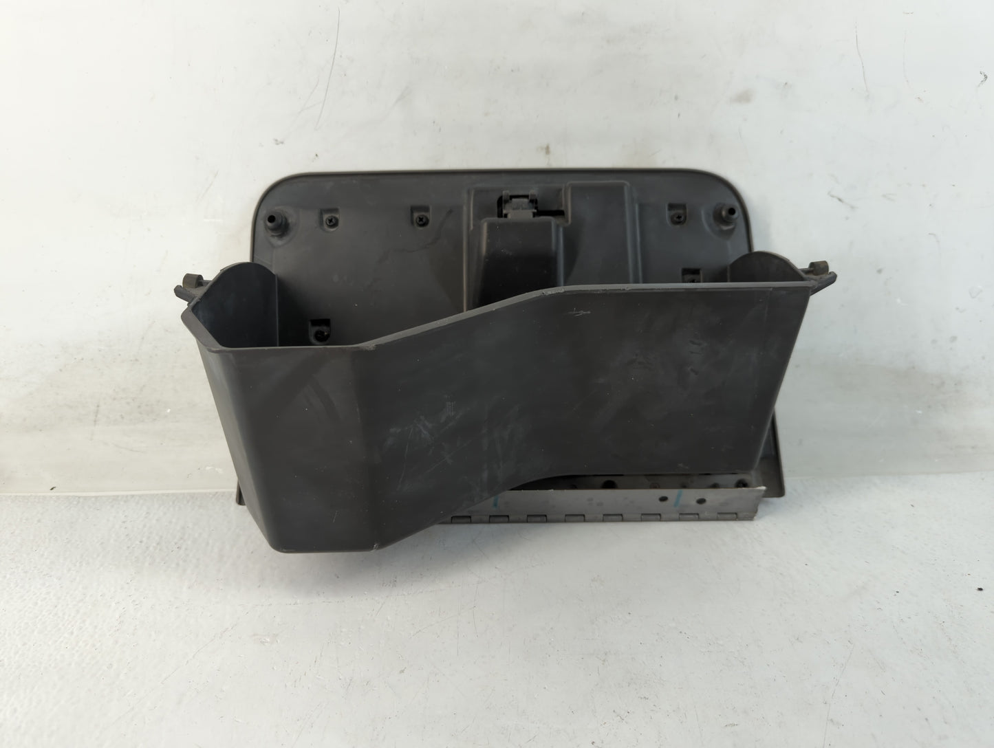 2001 Ford Explorer Passenger Glove Box Door Storage Compartment - Oemusedautoparts1.com