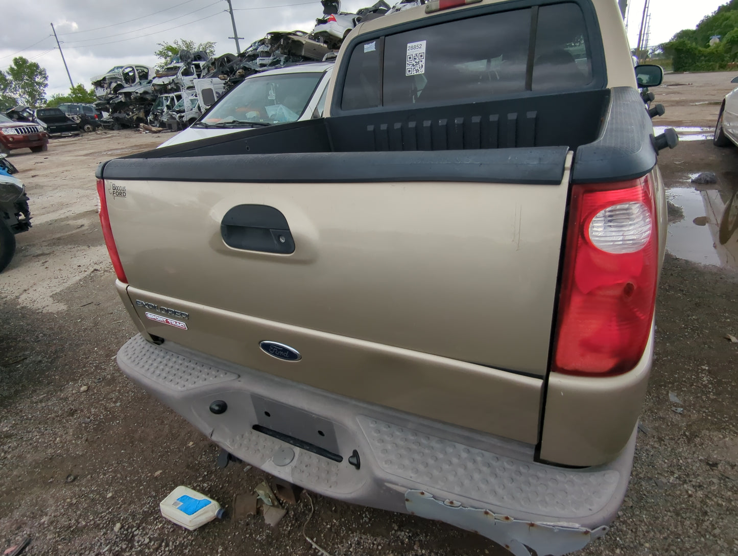 2001-2005 Ford Explorer Sport Trac Trunk/decklid/hatch/tailgate Oem - Oemusedautoparts1.com
