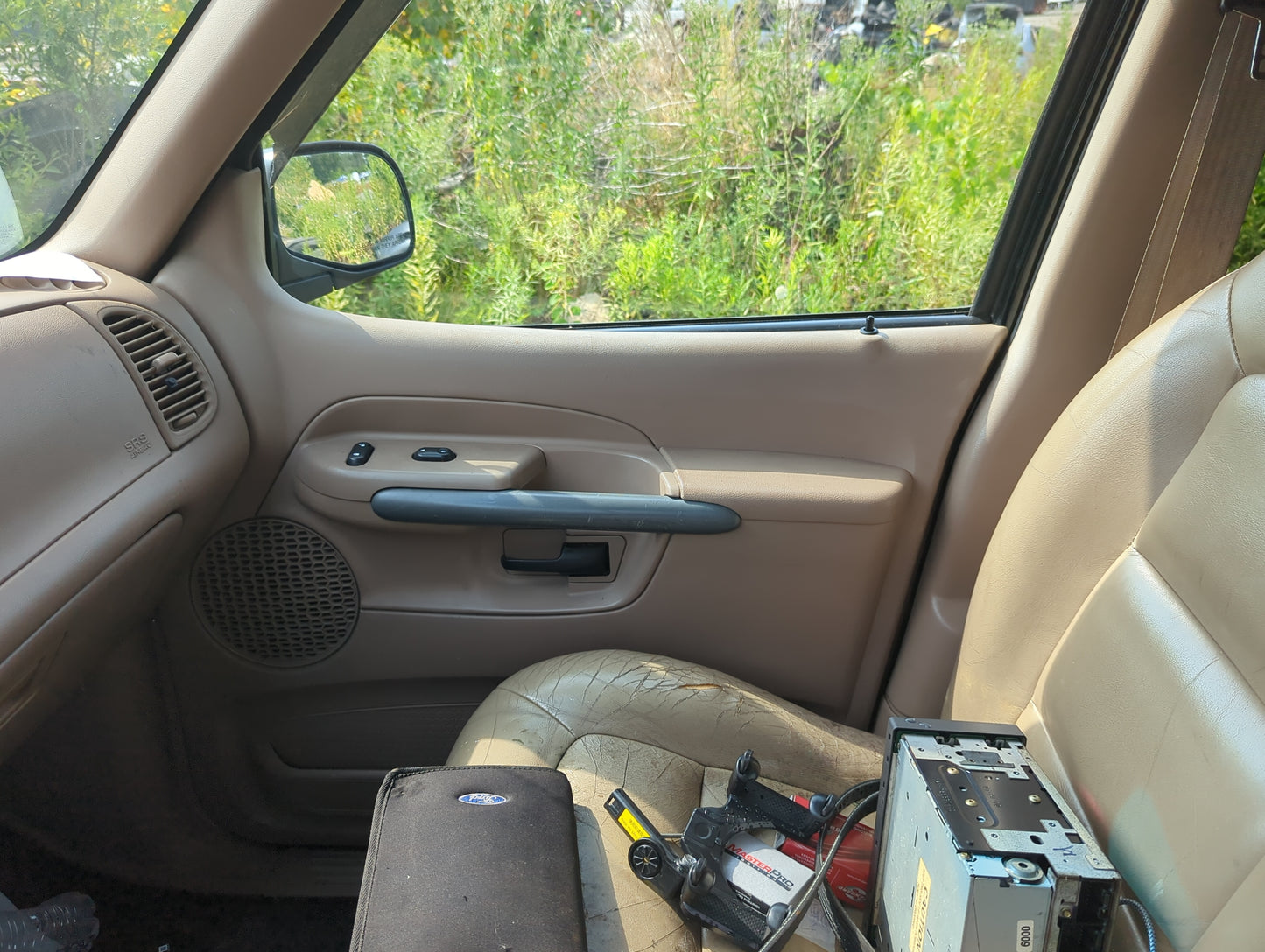 Door Panels 2001 FORD EXPLORER SPORT TRAC - Oemusedautoparts1.com