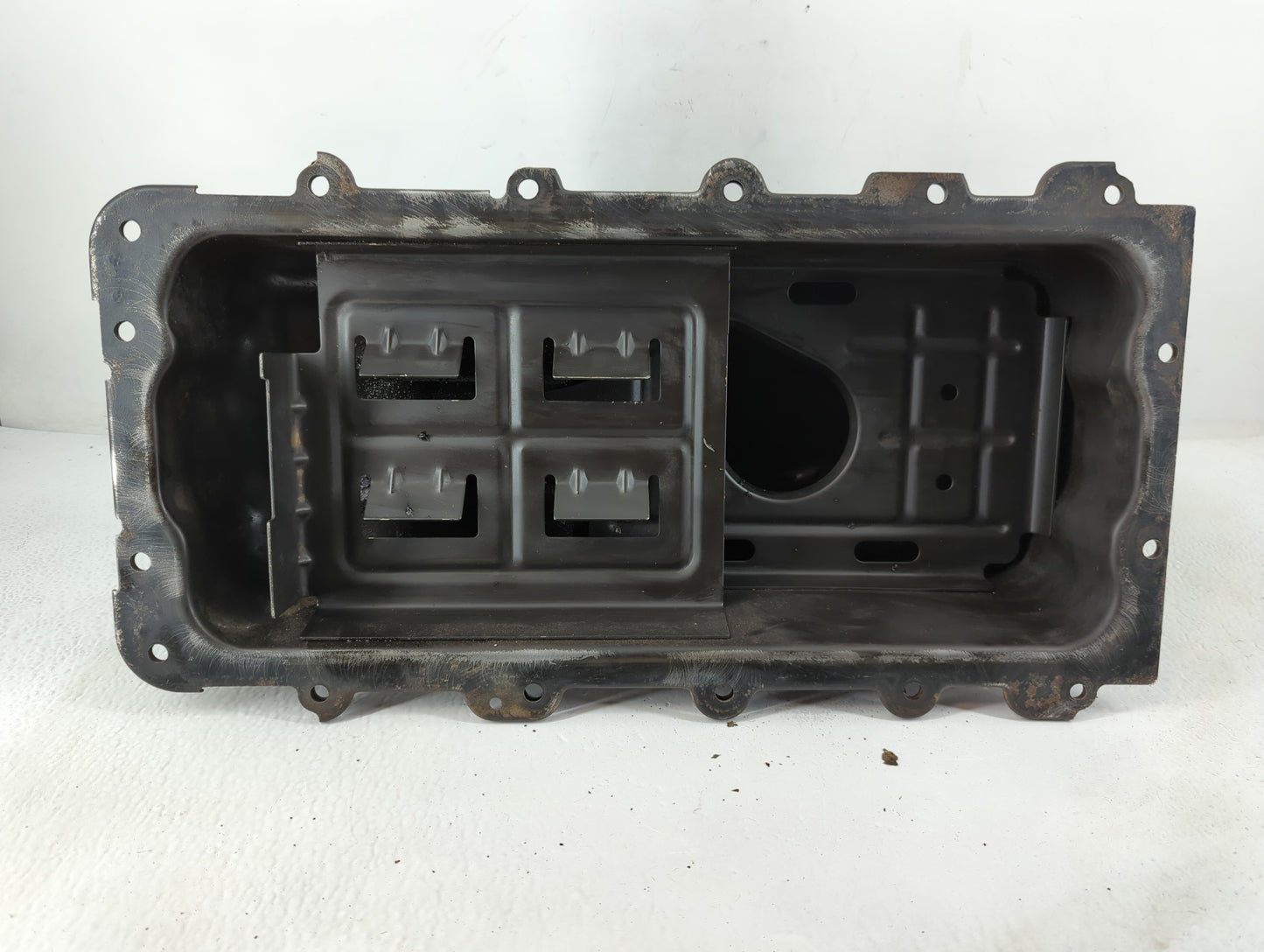 1999-2010 Ford F-350 Super Duty Engine Oil Pan P/N:F81E 6675 AF Fits Fits 1999 2000 2001 2002 2003 2004 2005 2008 2009 2010