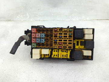 2000-2003 Ford Ranger Fusebox Fuse Box Panel Relay Module P/N:1L5T-14A075-AB UTA90188 Fits Fits 2000 2001 2002 2003 OEM Used Auto Parts