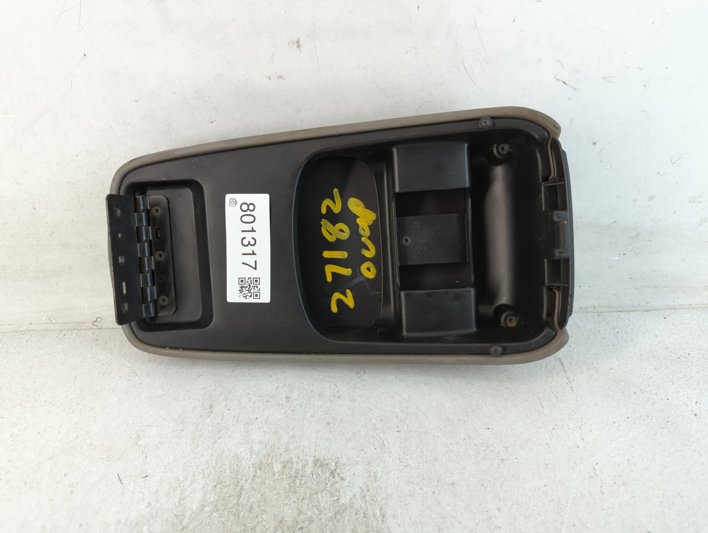 2001 Ford Taurus Center Console Armrest Cover Lid Fits OEM Used Auto Parts - Oemusedautoparts1.com