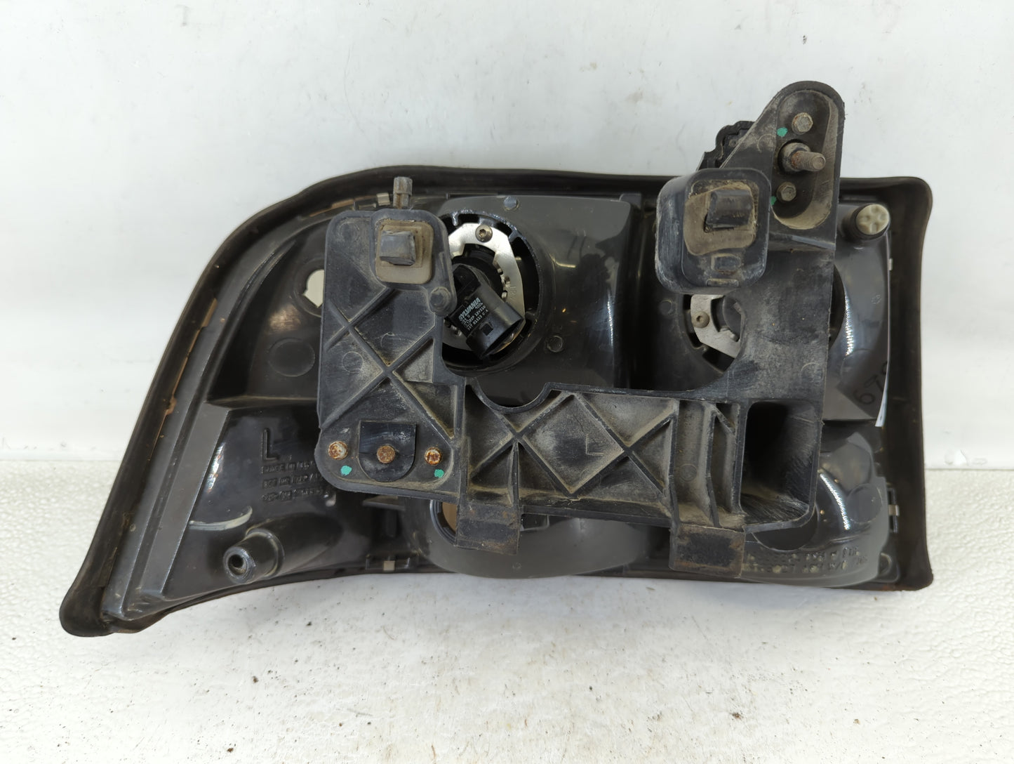 Gmc Jimmy Driver Left Oem Head Light Headlight Lamp - Oemusedautoparts1.com