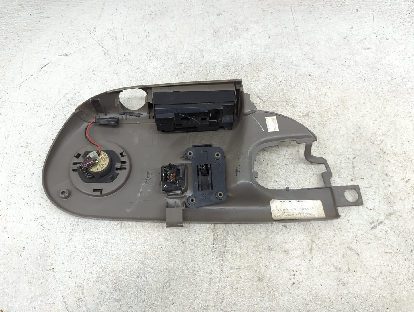 1996-2005 Gmc Safari Master Power Window Switch Replacement Driver Side Left Fits OEM Used Auto Parts - Oemusedautoparts1.co