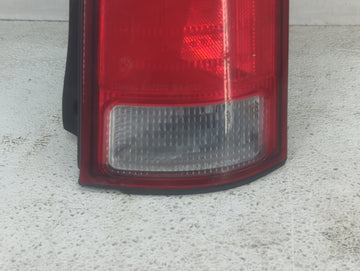 1997-2001 Honda Cr-V Tail Light Assembly Passenger Right OEM P/N:043-2200 Fits Fits 1997 1998 1999 2000 2001 OEM Used Auto Parts