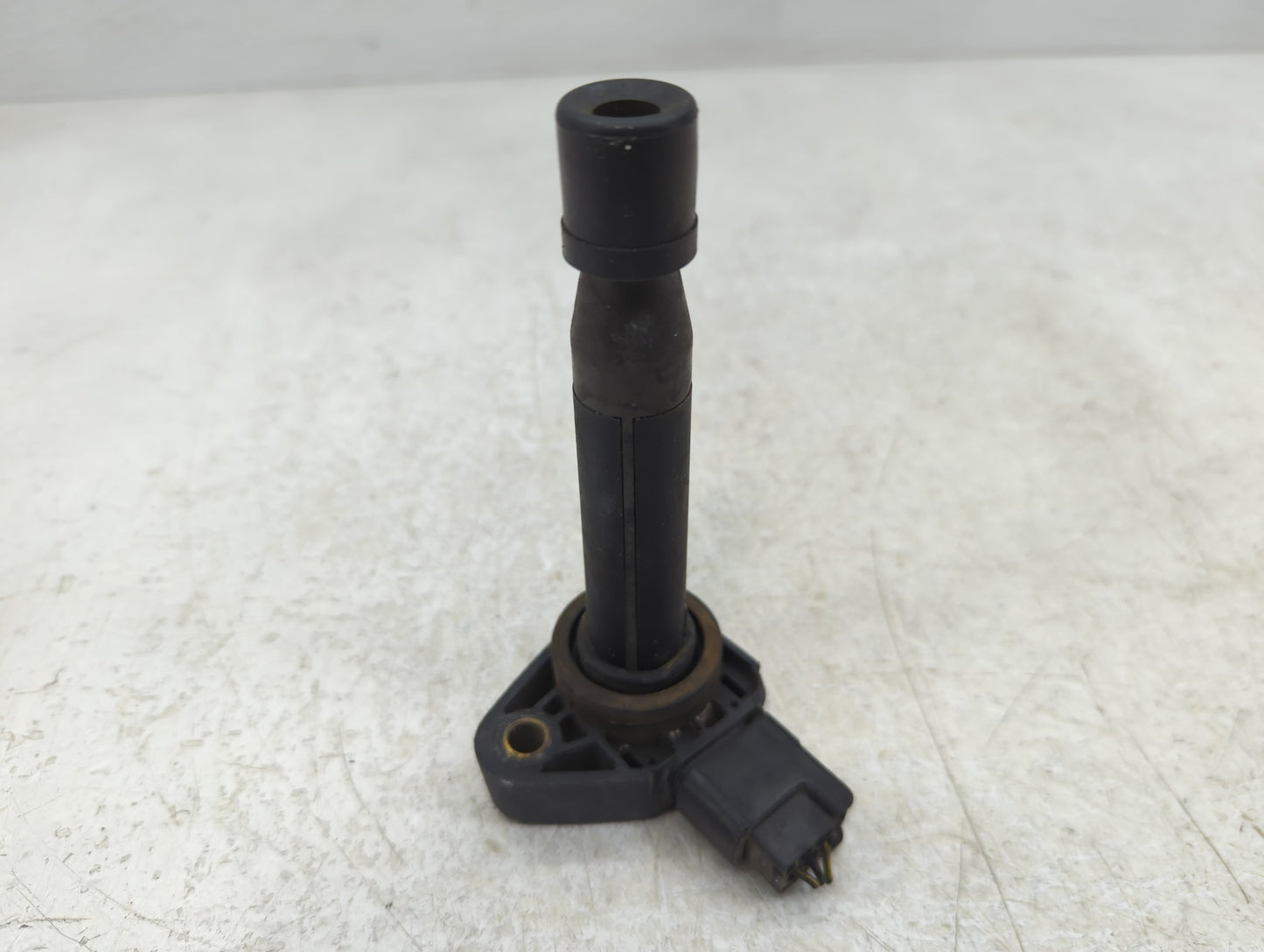 2000-2004 Honda Odyssey Ignition Coil Igniter Pack - Oemusedautoparts1.com