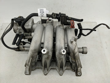 2001-2002 Hyundai Accent Air Intake Manifold P/N:35170-22600 Fits Fits 2001 2002 OEM Used Auto Parts