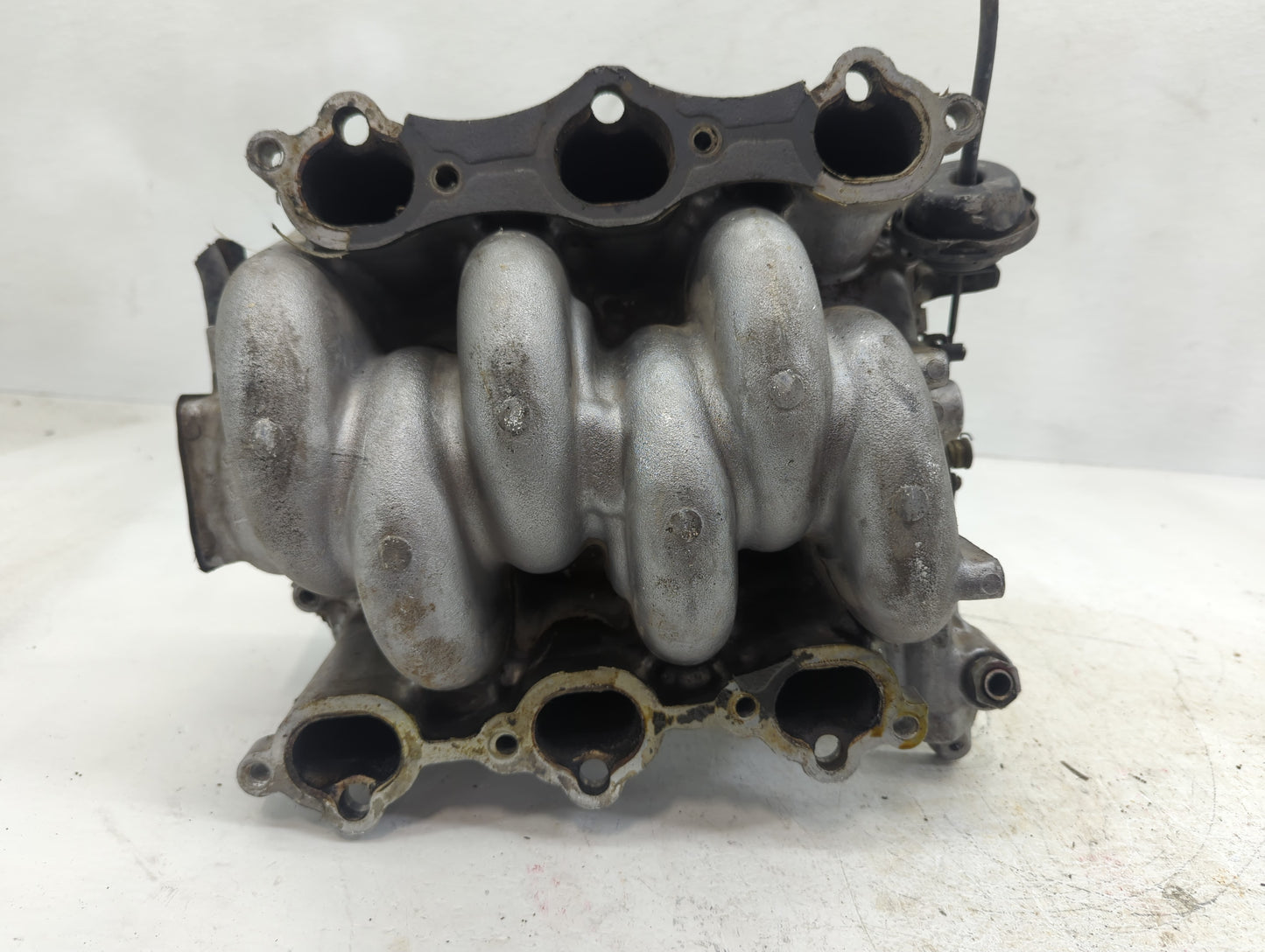 2000-2004 Isuzu Rodeo Air Intake Manifold Fits Fits 2000 2001 2002 2003 2004 OEM Used Auto Parts - Oemusedautoparts1.com