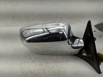 1998-2002 Isuzu Trooper Passenger Side View Mirror - Right Door Mirror OEM Used