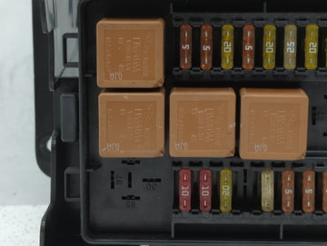 2000-2003 Jaguar Xj8 Fusebox Fuse Box Panel Relay Module Fits Fits 2000 2001 2002 2003 OEM Used Auto Parts