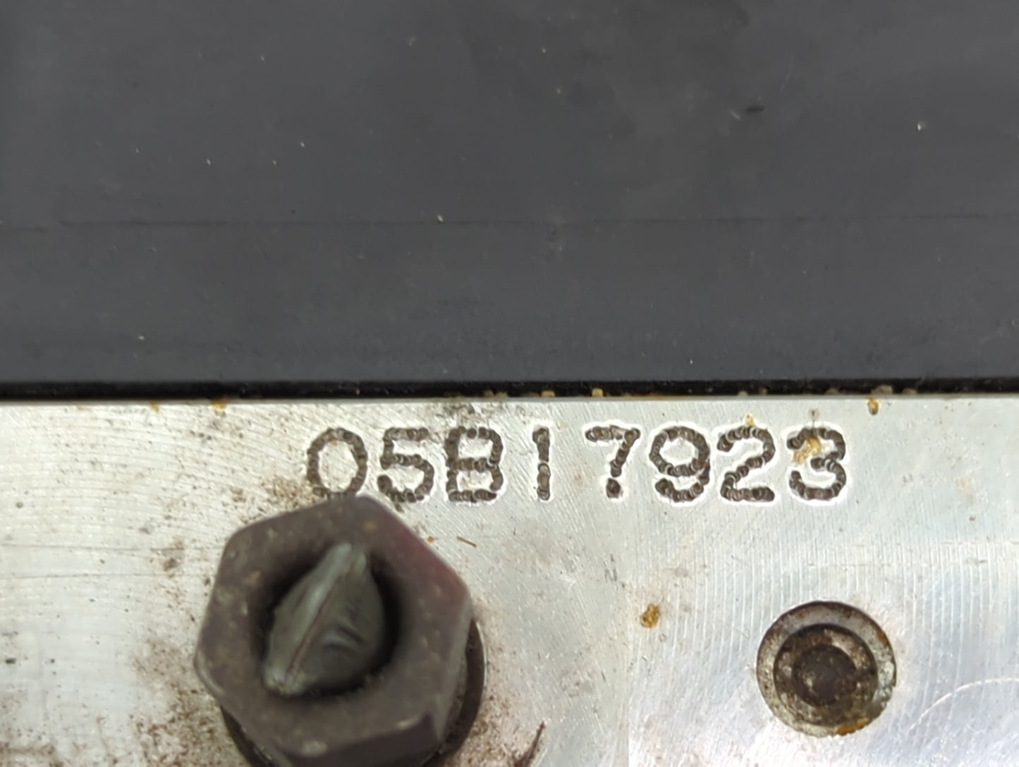 2001 Lexus Is300 ABS Pump Control Module Replacement P/N:05B17923 Fits Fits 1997 OEM Used Auto Parts - Oemusedautoparts1.com
