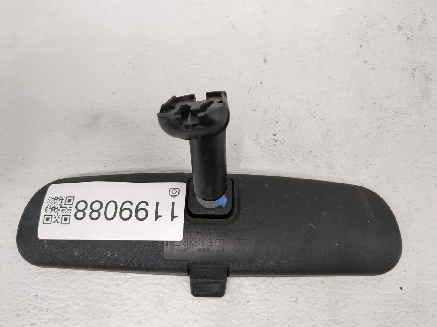 2001-2011 Mazda Tribute Interior Rear View Mirror Replacement OEM P/N:E8011681 Fits OEM Used Auto Parts - Oemusedautoparts1.