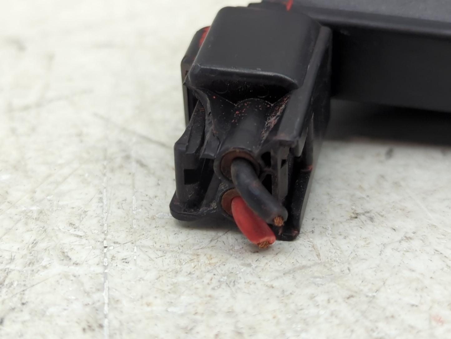2001-2004 Mazda Tribute Ignition Coil Igniter Pack 1419589 - Oemusedautoparts1.com
