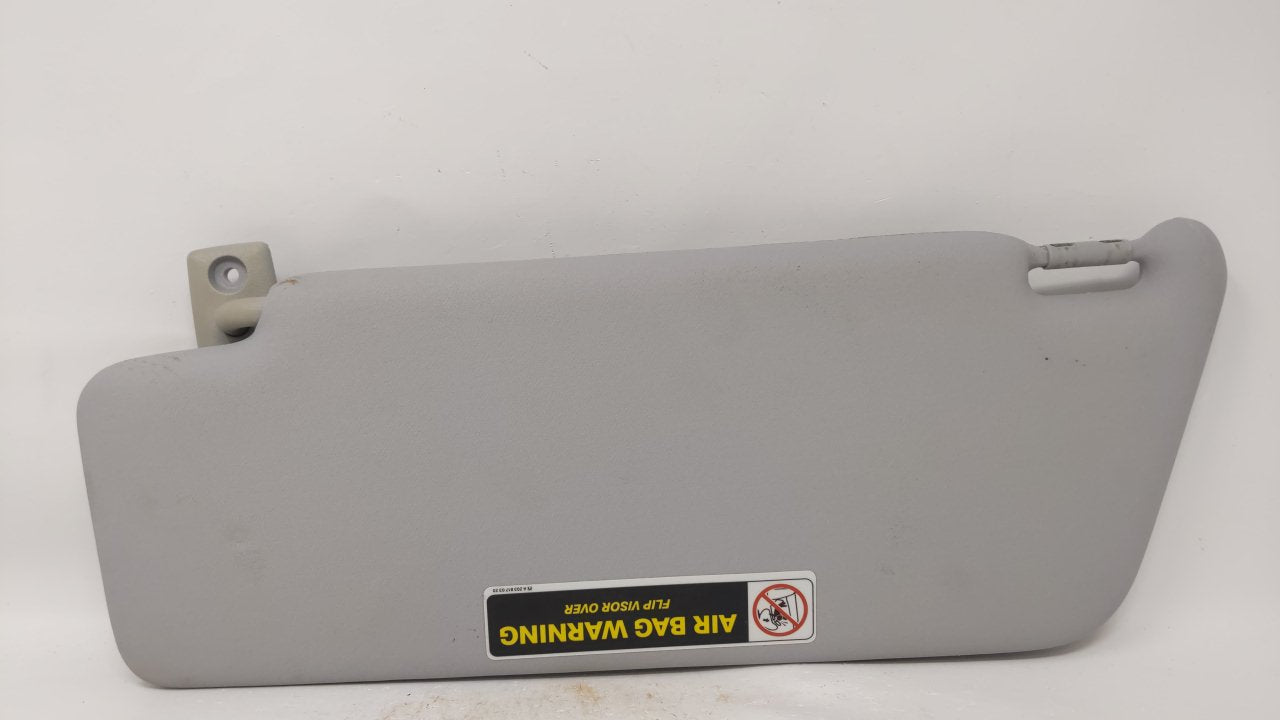 2001 Mercedes-Benz C320 Sun Visor Shade Replacement Passenger Right Mirror Fits OEM Used Auto Parts - Oemusedautoparts1.com