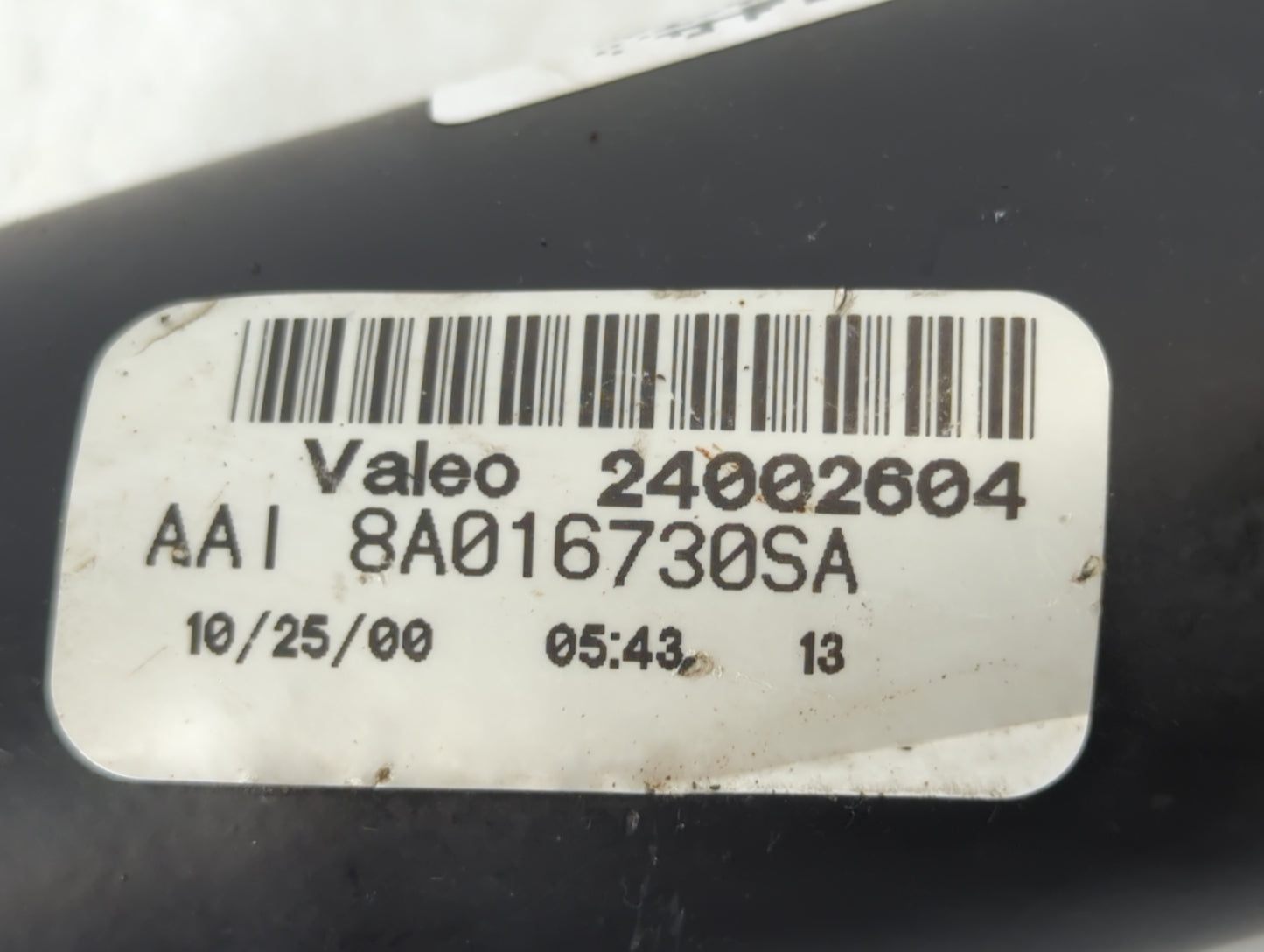 1999-2002 Mercury Cougar Front Windshield Wiper Motor P/N:8A016730SA Fits Fits 1999 2000 2001 2002 OEM Used Auto Parts - Oem