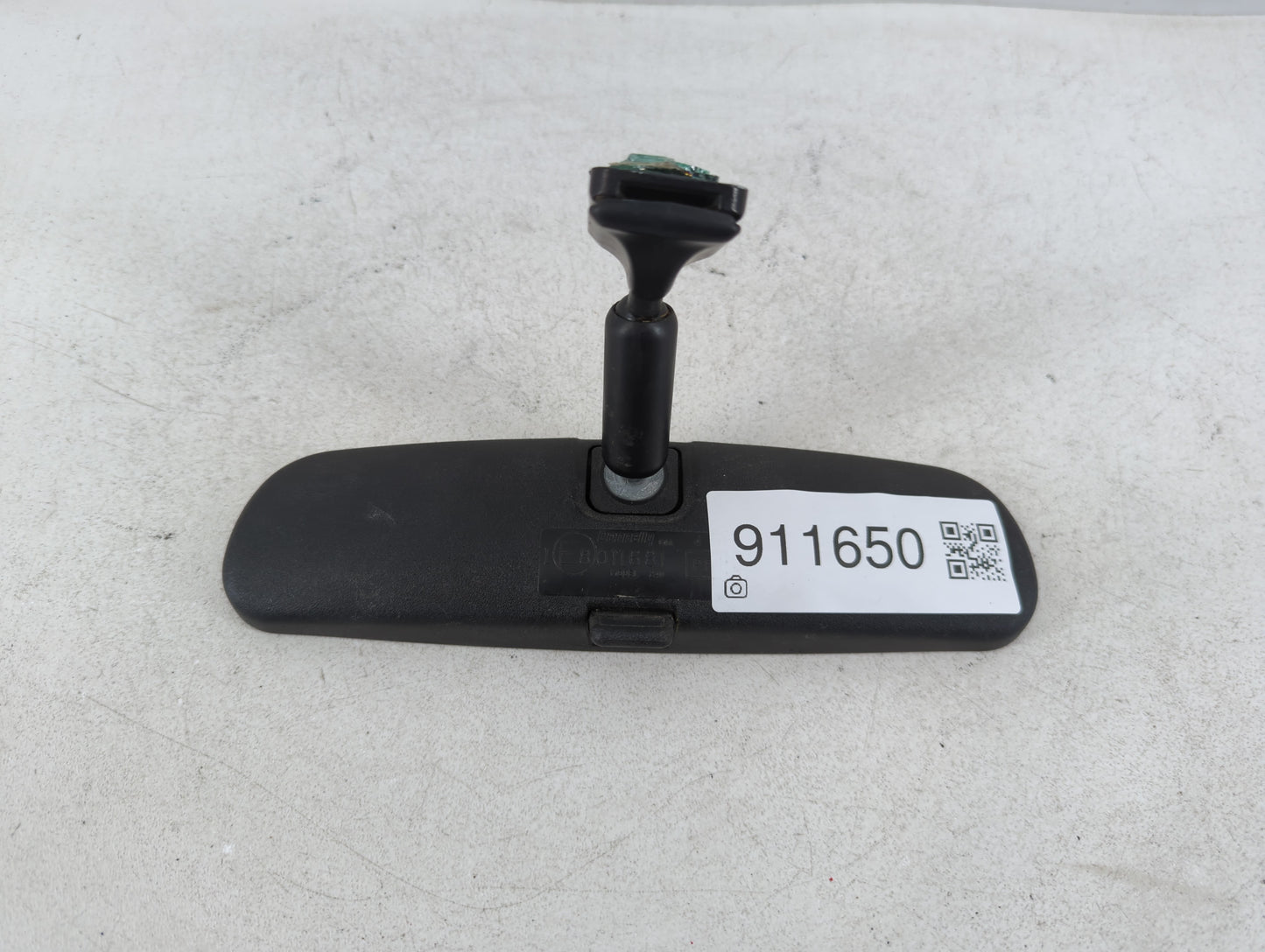 2001-2003 Mitsubishi Montero Interior Rear View Mirror Replacement OEM P/N:IE8011681 Fits Fits 2001 2002 2003 OEM Used Auto