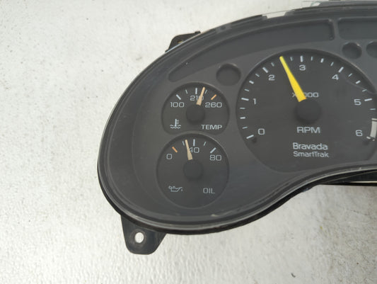 2001 Oldsmobile Bravado Instrument Cluster Speedometer Gauges P/N:09374225 50CWAXF801798277 Fits Fits 2000 OEM Used Auto Parts