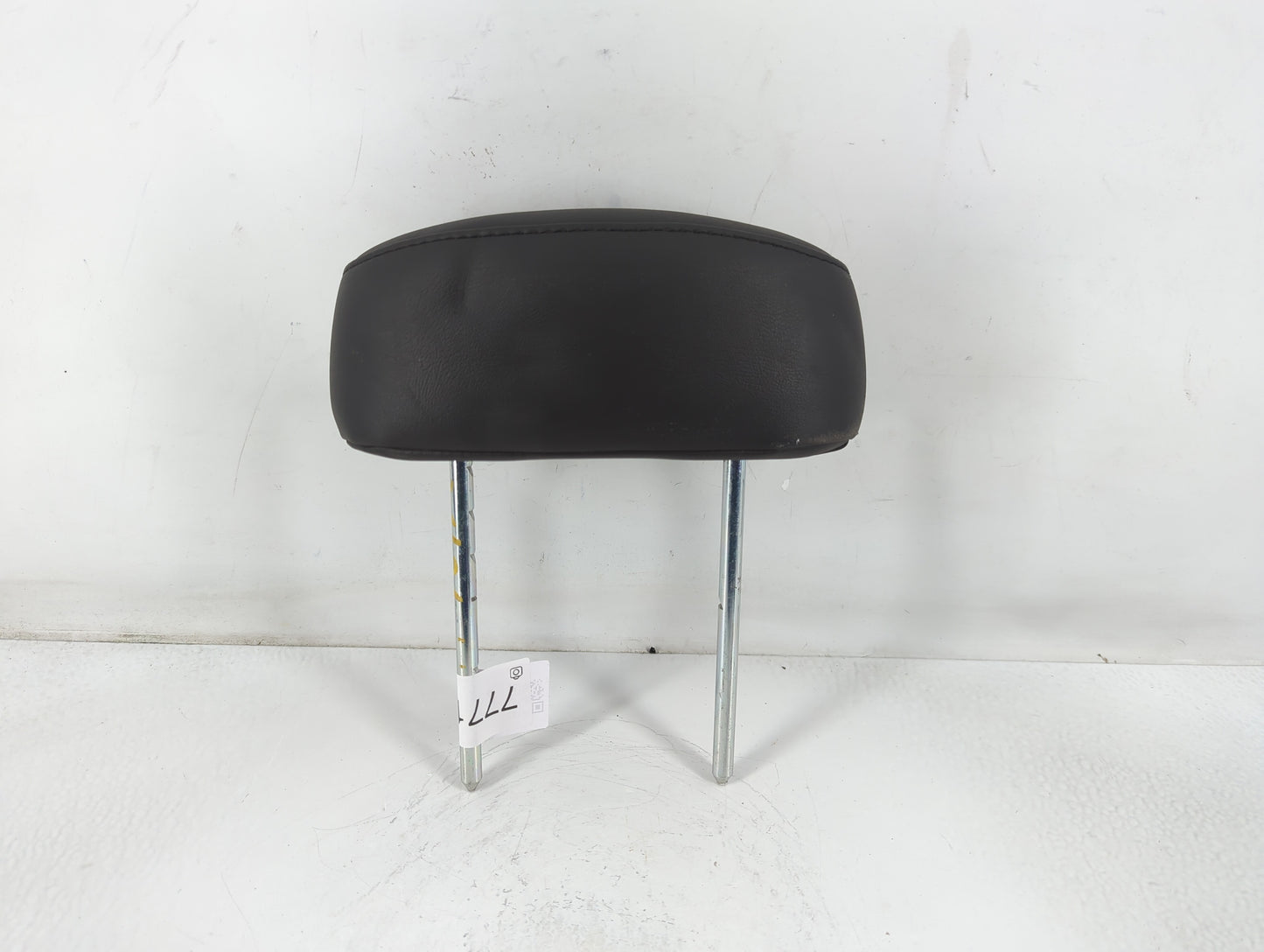 2001 Saturn Sl Headrest Head Rest Rear Seat Fits Fits 2000 2002 OEM Used Auto Parts - Oemusedautoparts1.com