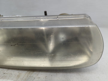 2000-2002 Saturn Sl2 Passenger Right Oem Head Light Headlight Lamp 733539