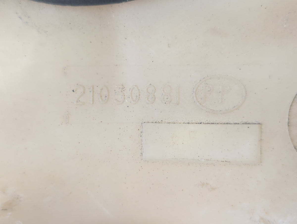 1992-2002 Saturn Sl2 Radiator Coolant Overflow Expansion Tank Bottle - Oemusedautoparts1.com