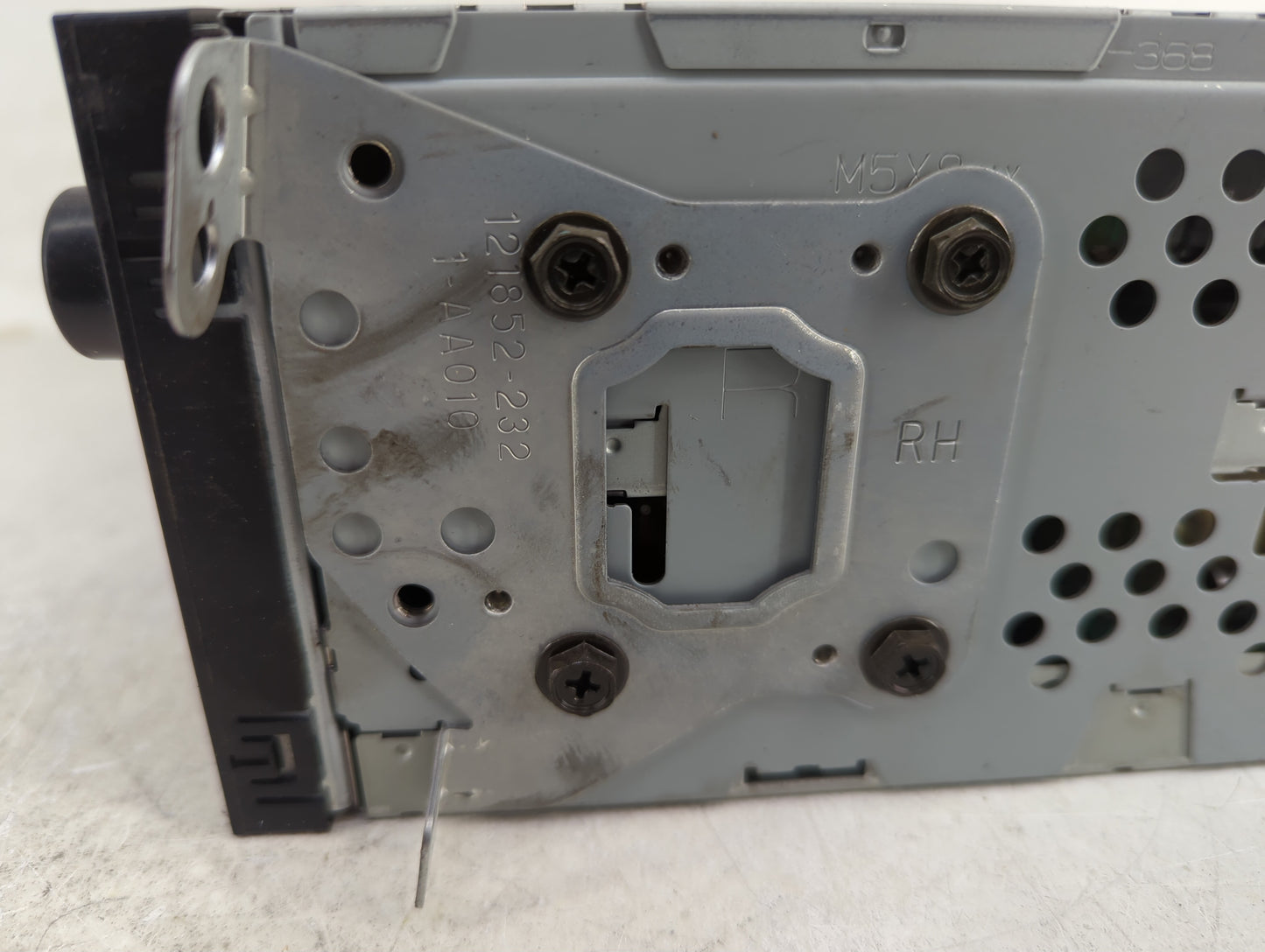2000-2001 Toyota Camry Radio AM FM Cd Player Receiver Replacement P/N:86120-08110 Fits Fits 1999 2000 2001 2002 2003 OEM Use