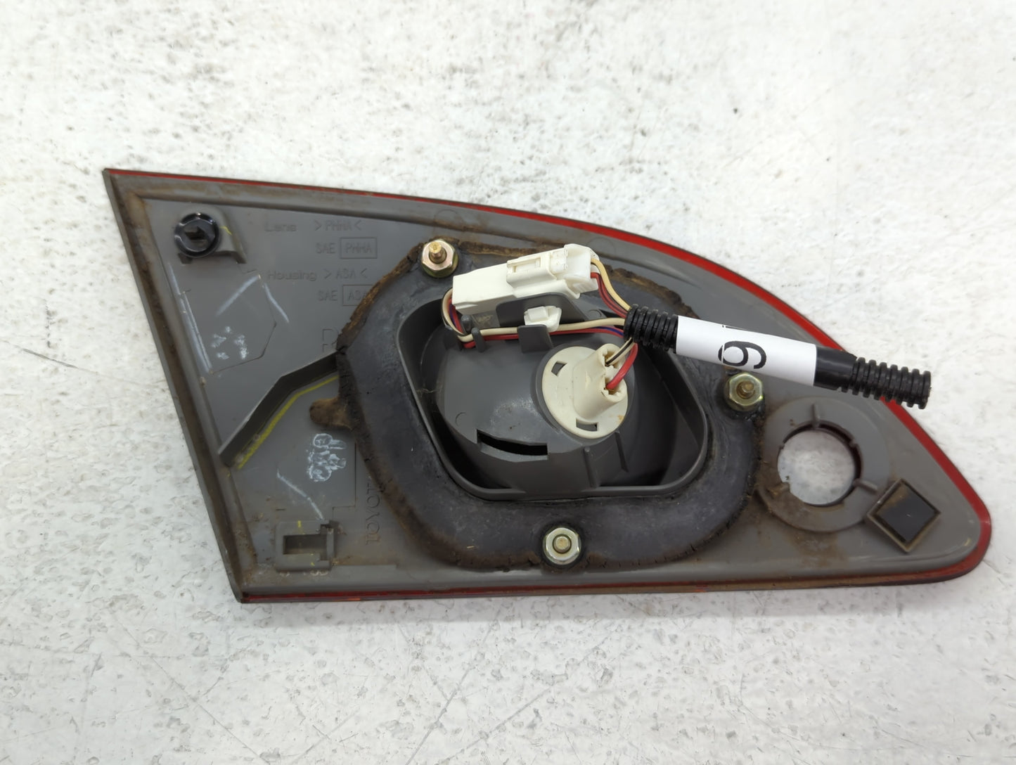 2001-2002 Toyota Corolla Passenger Right Side Deck Lid Mounted Tail Light - Oemusedautoparts1.com