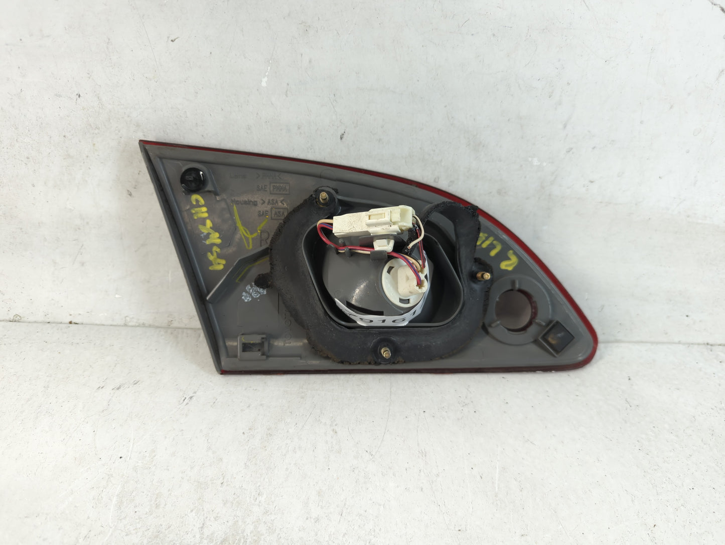 2001-2002 Toyota Corolla Tail Light Assembly Passenger Right OEM Fits Fits 2001 2002 OEM Used Auto Parts - Oemusedautoparts1