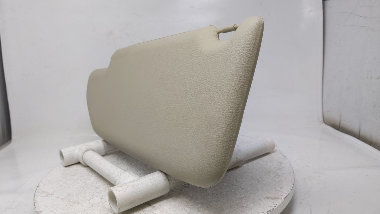 2001 Volvo S60 Sun Visor Shade Replacement Passenger Right Mirror Fits OEM Used Auto Parts - Oemusedautoparts1.com