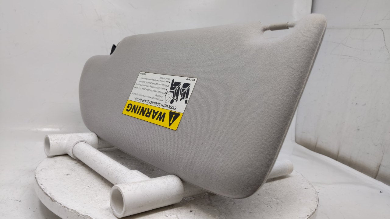 2001 Volvo S60 Sun Visor Shade Replacement Passenger Right Mirror Fits OEM Used Auto Parts - Oemusedautoparts1.com