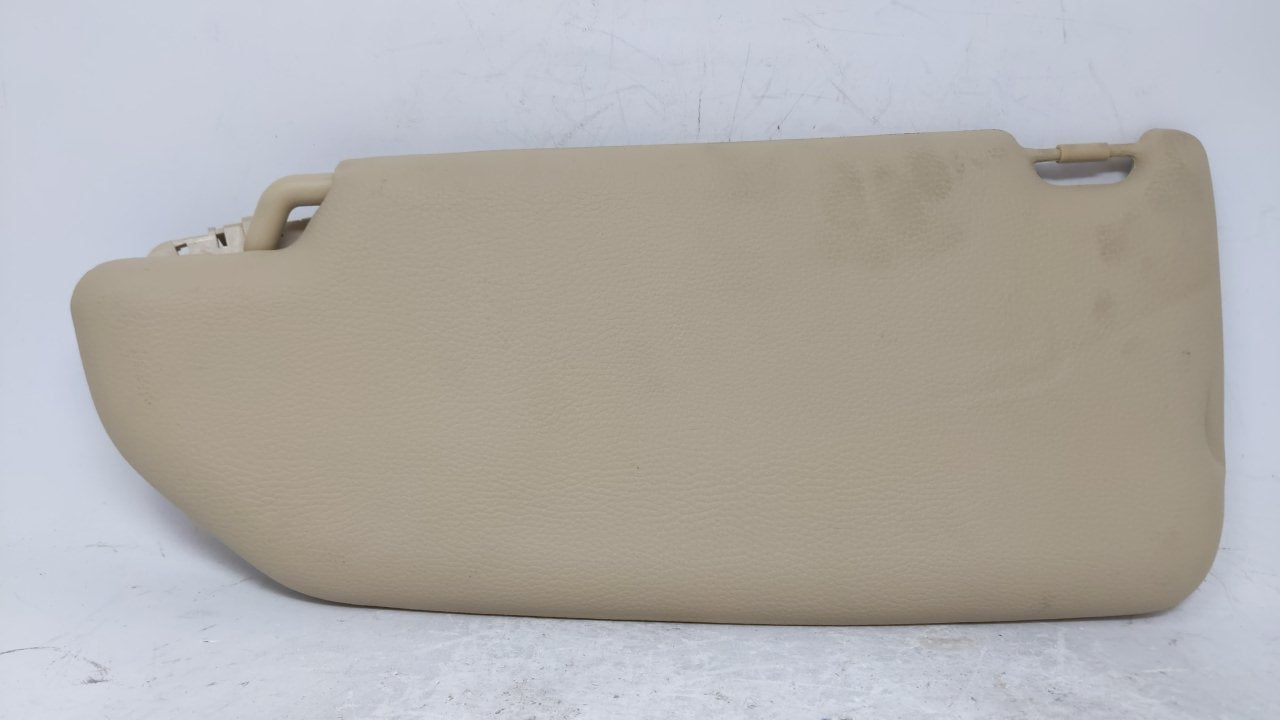 2001 Volvo S60 Sun Visor Shade Replacement Passenger Right Mirror Fits OEM Used Auto Parts - Oemusedautoparts1.com