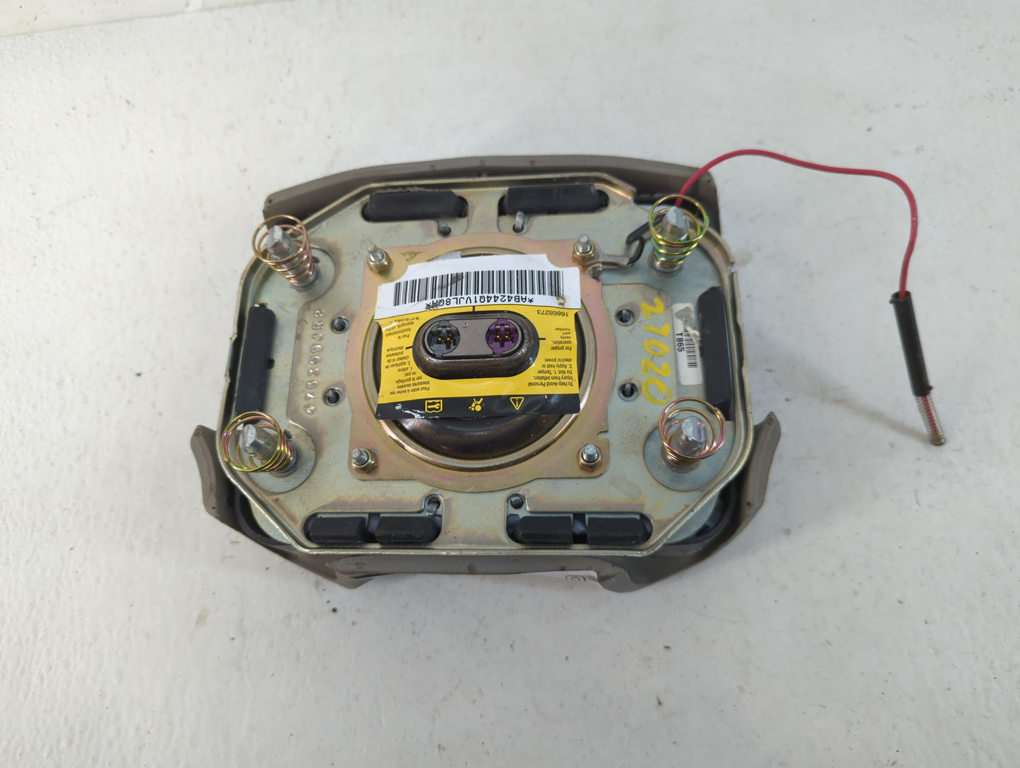 2002-2003 Buick Rendezvous Air Bag Driver Left Steering Wheel Mounted Fits Fits 2002 2003 OEM Used Auto Parts - Oemusedautop