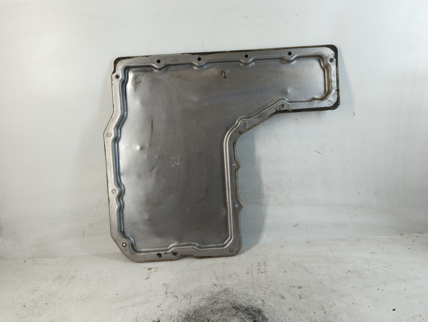 1994-2005 Cadillac Deville Engine Oil Pan Fits Fits 1994 1995 1996 1997 1998 1999 2000 2001 2002 2003 2004 2005 2006 2009 OE