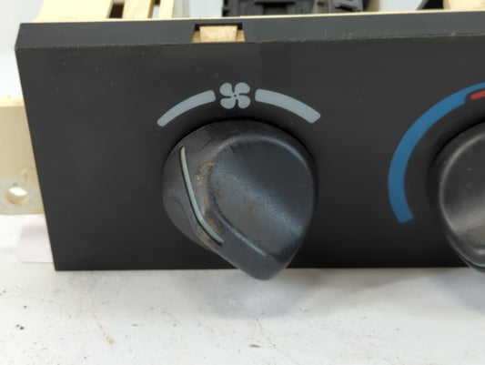 2000-2002 Chevrolet Camaro Climate Control Module Temperature AC/Heater Replacement P/N:09351471 09351461 Fits Fits 2000 2001 2002 OEM Used Auto Parts