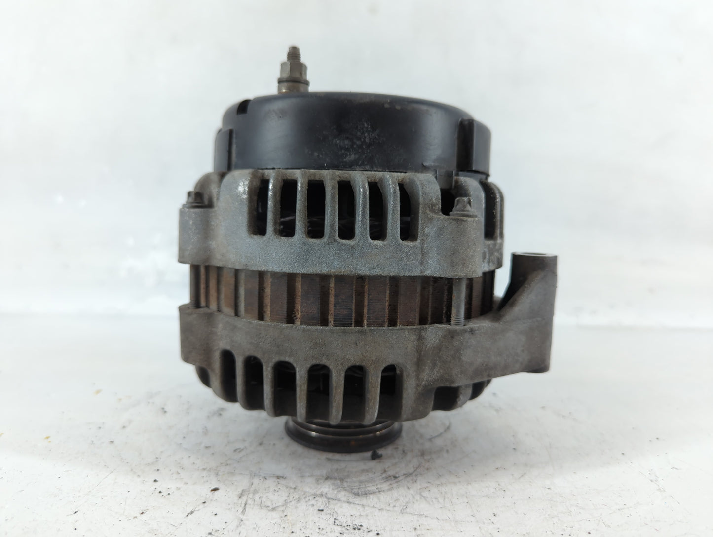 2001-2002 Chevrolet Express 2500 Alternator Replacement Generator Charging Assembly Engine OEM Fits Fits 2001 2002 OEM Used
