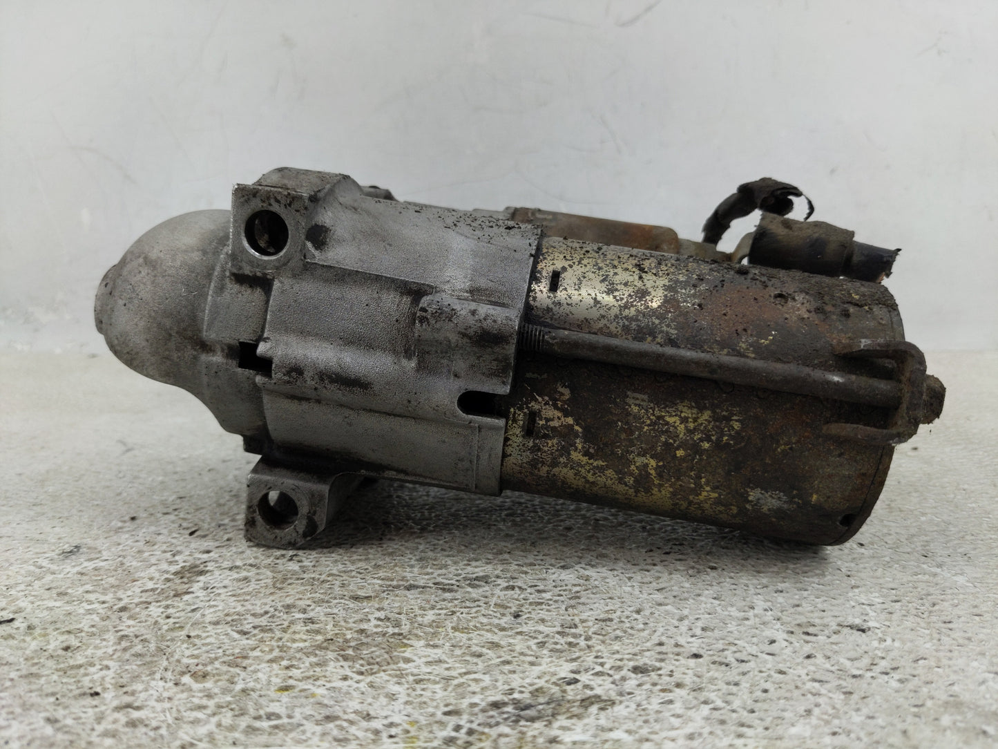 1999-2002 Chevrolet Silverado 1500 Car Starter Motor Solenoid OEM Fits Fits 1999 2000 2001 2002 2003 OEM Used Auto Parts - O