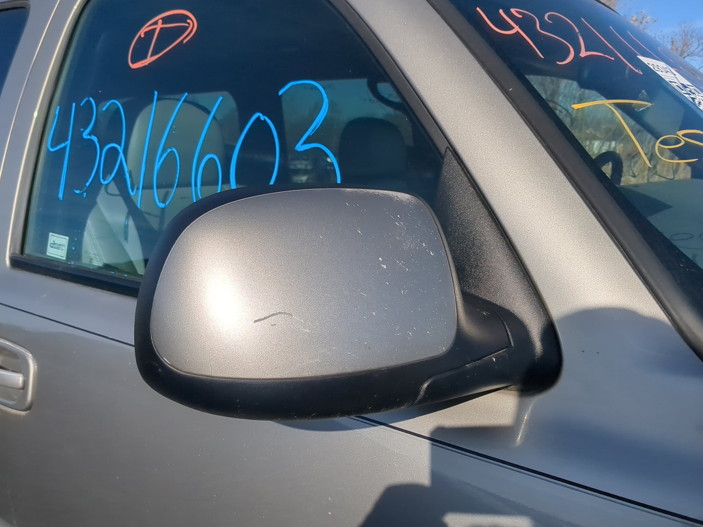 2000-2002 Chevrolet Suburban 1500 Side Mirror Replacement Passenger Right View Door Mirror Fits Fits 2000 2001 2002 OEM Used