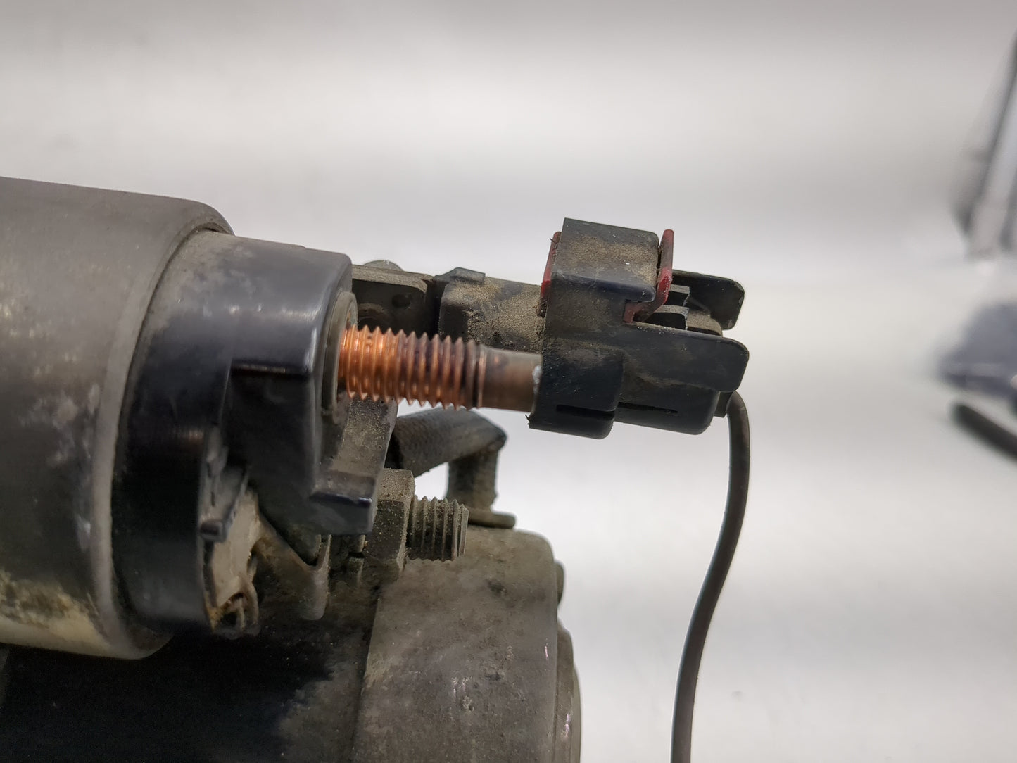 2001-2002 Chrysler Pt Cruiser Car Starter Motor Solenoid OEM Fits Fits 2001 2002 OEM Used Auto Parts - Oemusedautoparts1.com