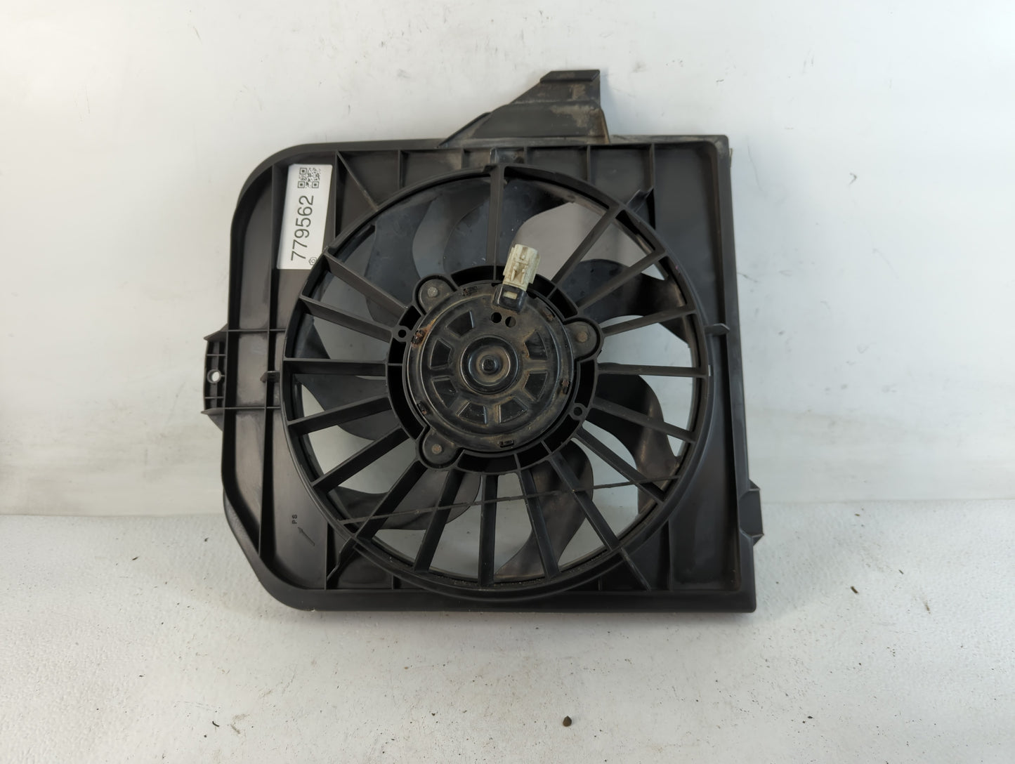 2001-2005 Dodge Caravan Electric Radiator Cooling Fan Motor Assembly - Oemusedautoparts1.com