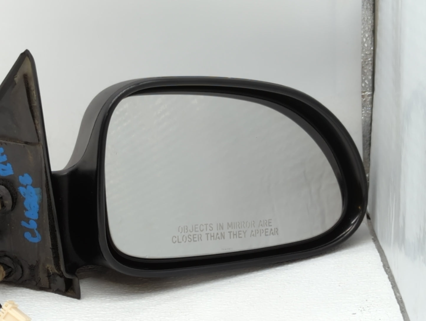 2001-2003 Dodge Durango Passenger Side View Mirror - Right Door Mirror OEM Used - Oemusedautoparts1.com