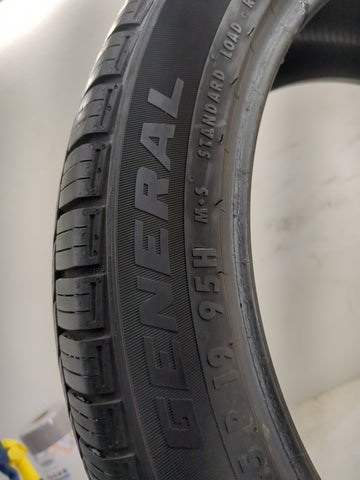 Used Tire 235/45R19 GENERAL ALTIMAX RT45 95H - Tread Depth 8.5/32