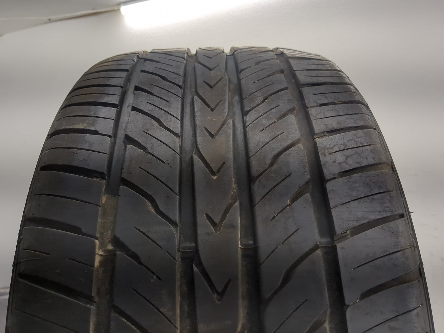 Used Tire 275/40R17 MIRADA SPORT GT2 98W - Tread Depth 8.5/32 - Oemusedautoparts1.com