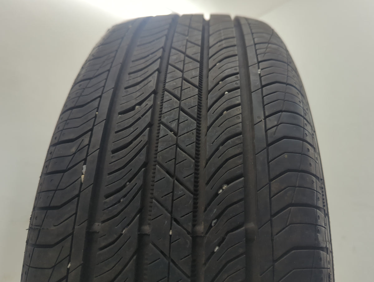 Used Tire 225/60R18 CONTINENTAL PROCONTRACT TX 100H - Tread Depth 7/32 - Oemusedautoparts1.com