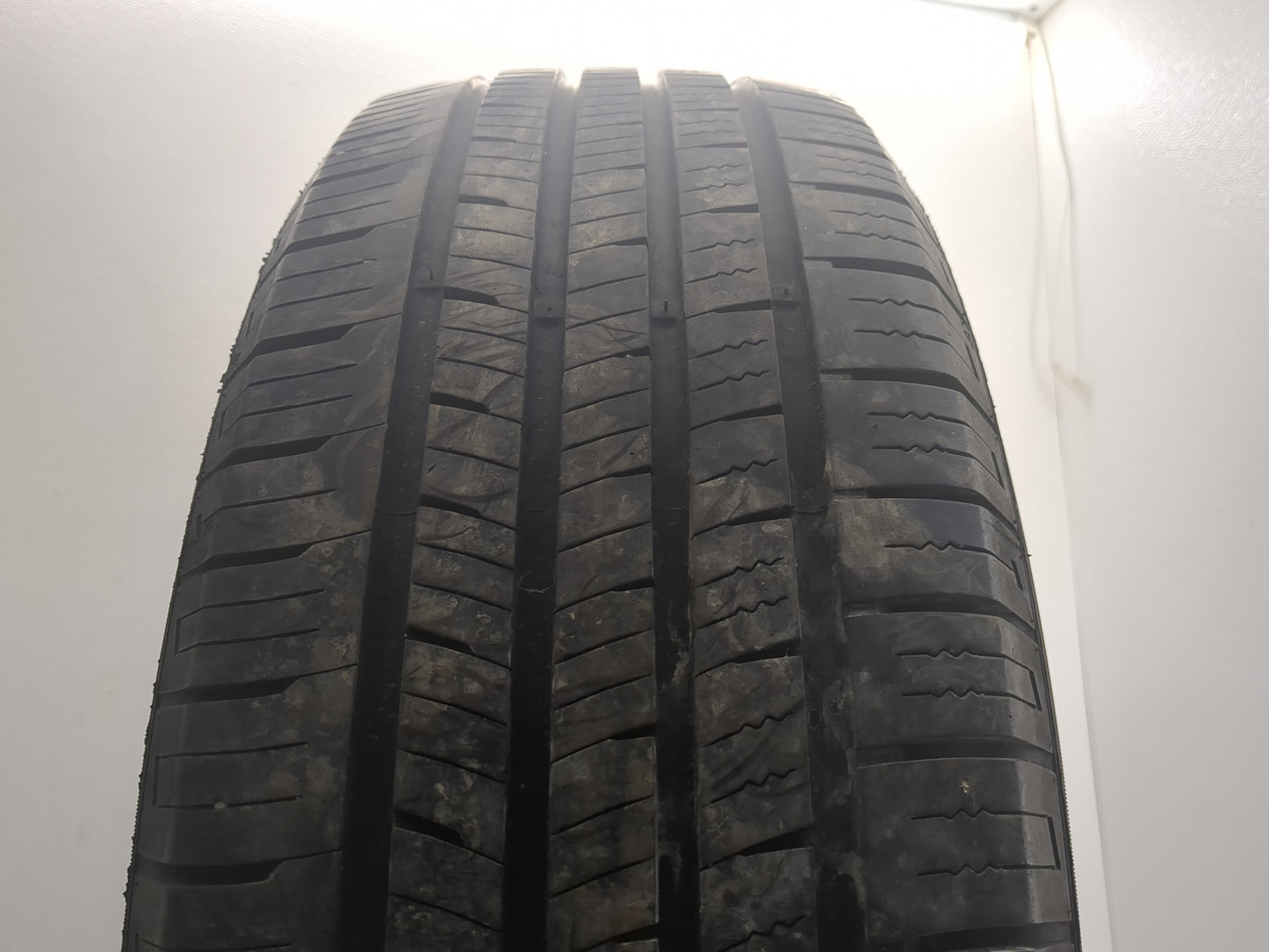 Used Tire 225/65R17 FORTUNE PERFECTUS ALL SEASON FSR602 102H - 7.5/32 - Oemusedautoparts1.com