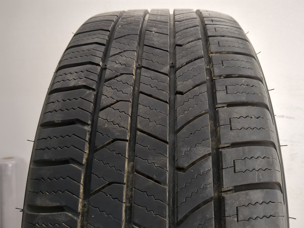 Used Tire 235/45R18 ROAD HUGGER GTP AS/02 98V - Tread Depth 9/32 - Oemusedautoparts1.com