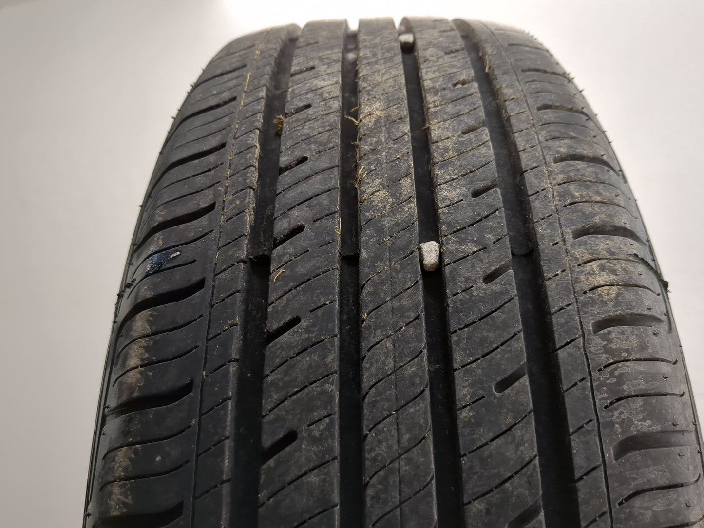 Used Tire 205/65R16 IRONMAN GR906 95H - Tread Depth 8.5/32 - Oemusedautoparts1.com