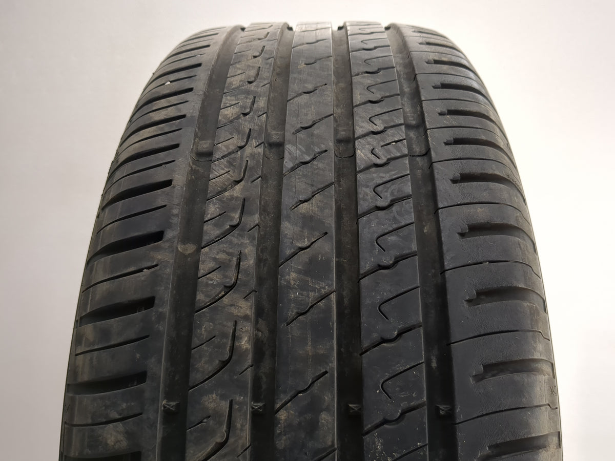 Used Tire 215/55R16 BARUM BRAVURIS 5 HM 97H - Tread Depth 8/32 - Oemusedautoparts1.com