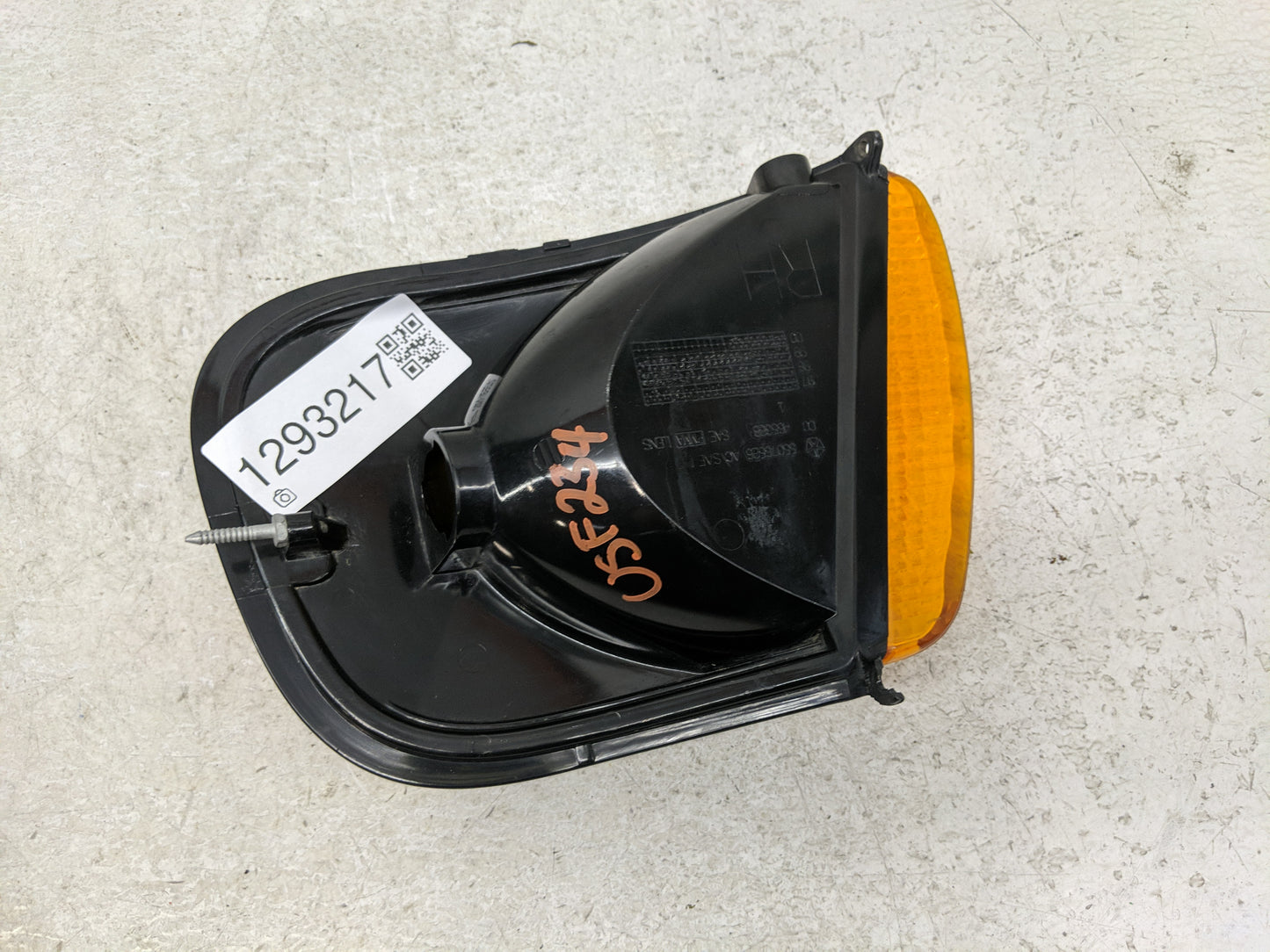 Dodge Ram 1500 Van Passenger Right Oem Front Light Lamp - Oemusedautoparts1.com